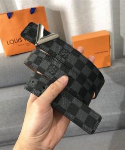 Louis Vuitton Belt - LBT095