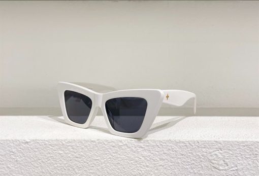 Louis Vuitton Sunglasses - LGV072