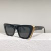 Louis Vuitton Sunglasses - LGV077