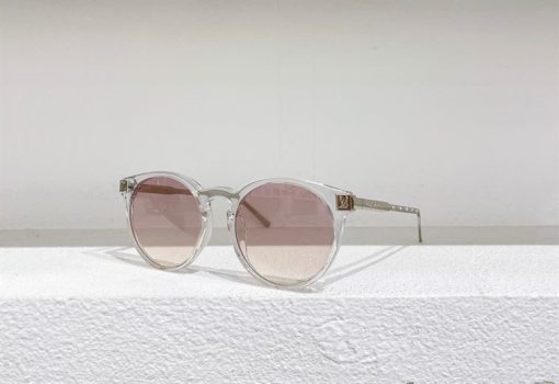 Louis Vuitton Sunglasses - LGV052