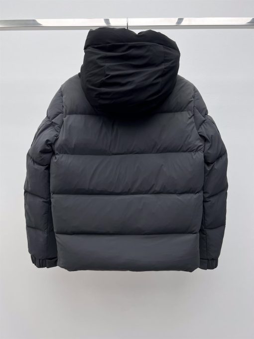 Moncler Short Down Jacket - MSJ002