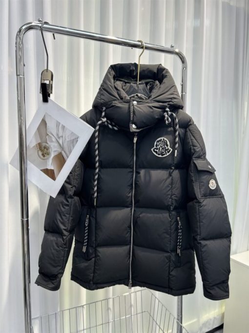 Moncler Short Down Jacket - MSJ003