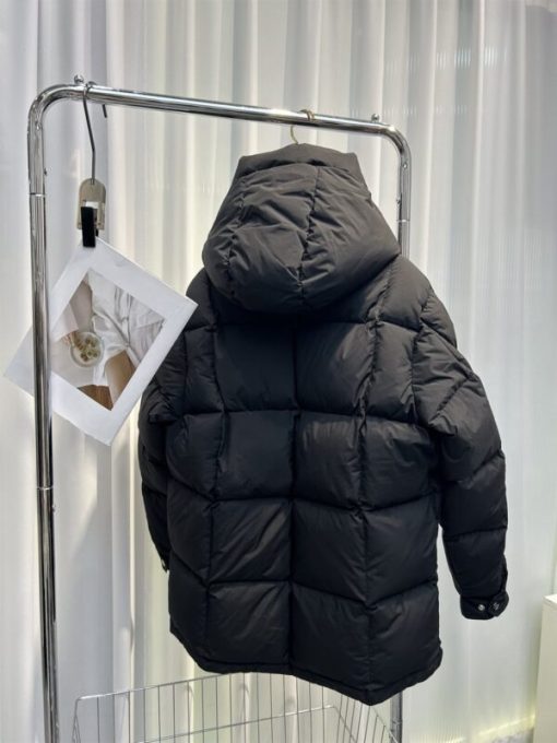 Moncler Short Down Jacket - MSJ003